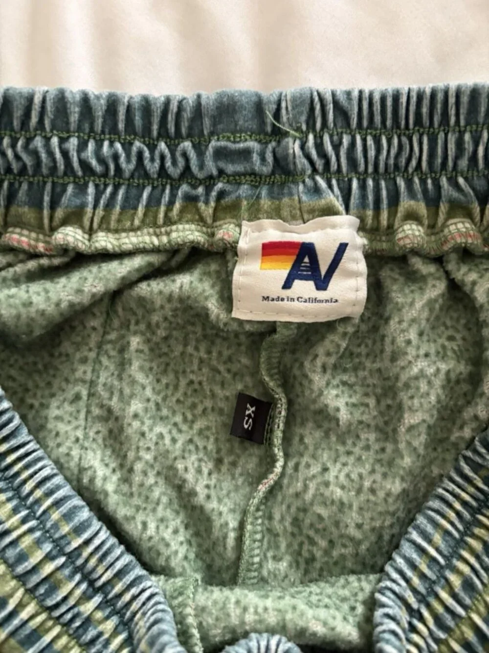 Aviator Nation Green Tulum Rainbow Jogger Shorts Size XS - Picture 5 of 8
